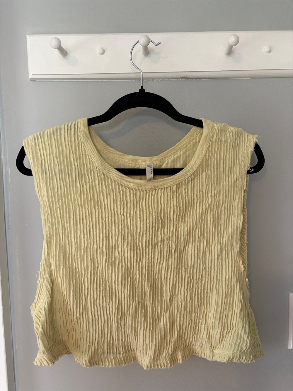 Free People Movement Sleeveless Textured Crop Top Light Butter Yellow Size L GUC